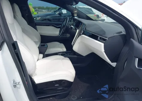 2017 Tesla Model X 100D/75D/90D from USA, damaged, VIN 5YJXCBE2XHF043785